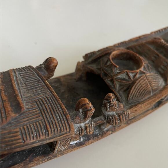 Pair of Antique Chinese Bamboo Hand Carved Fishing Boats/Incense Holders - Picture 11 of 13
